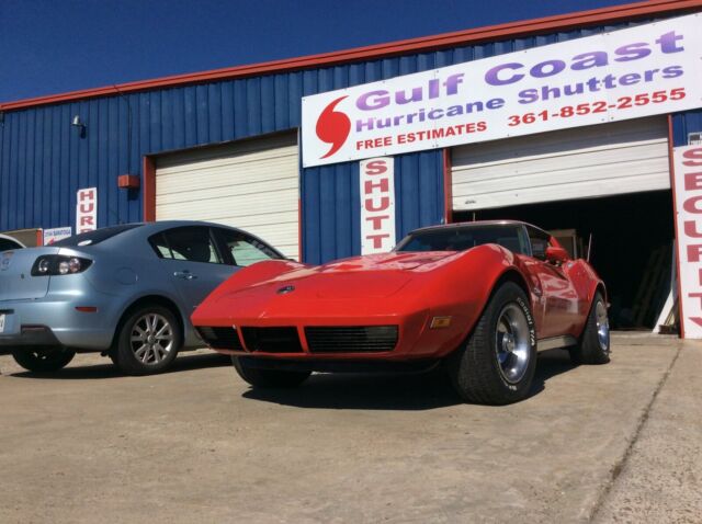 Chevrolet Corvette 1973 image number 11