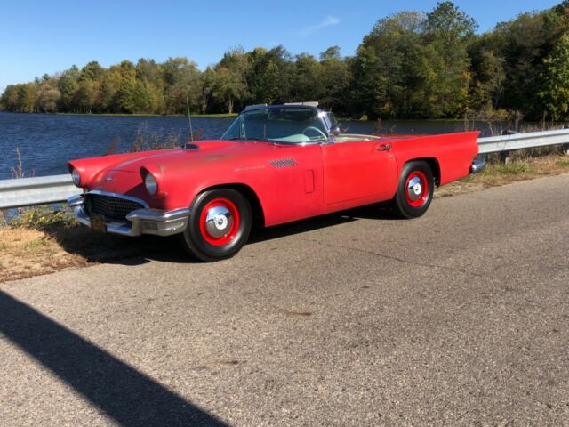 Ford Thunderbird 1957 image number 14