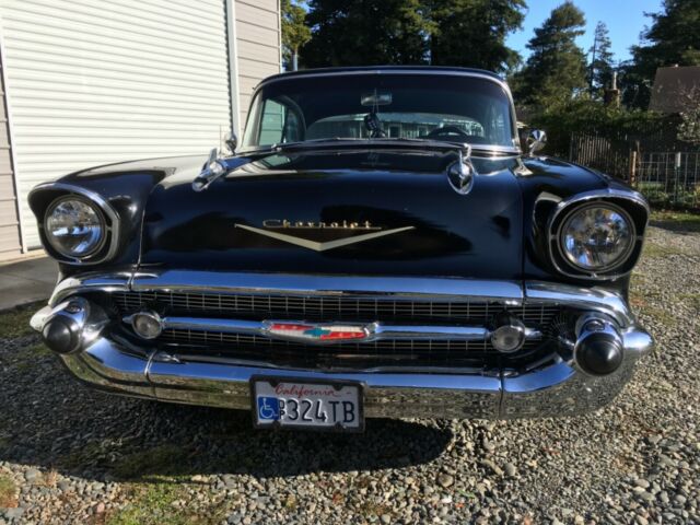 Chevrolet Bel Air/150/210 1957 image number 28