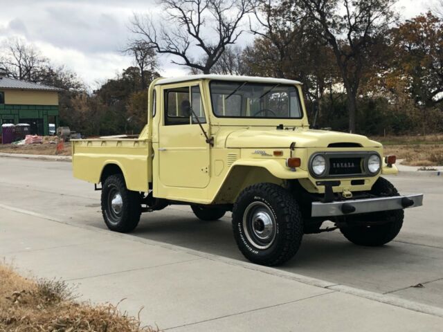 Toyota Land Cruiser 1973 image number 16