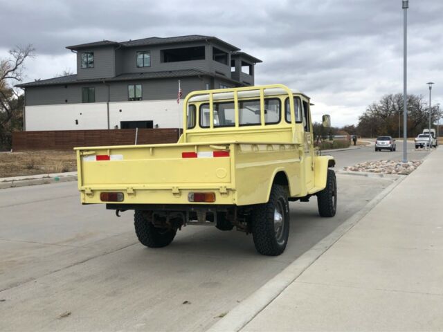 Toyota Land Cruiser 1973 image number 3