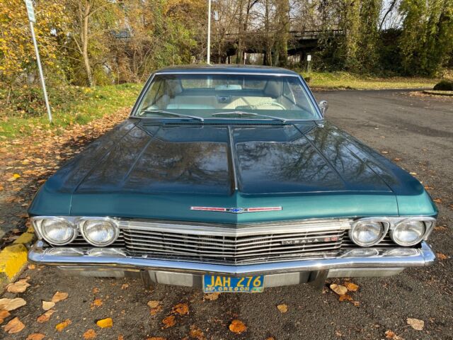 Chevrolet Impala 1965 image number 1