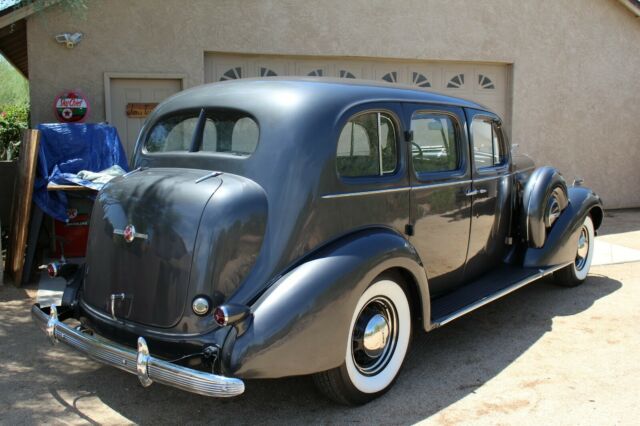 Buick Series 90 1936 image number 14