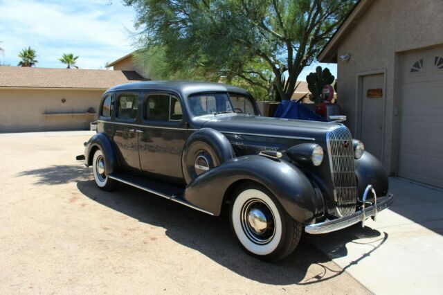 Buick Series 90 1936 image number 18