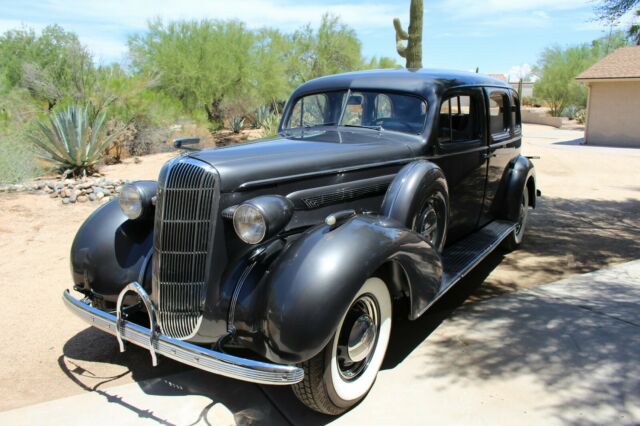 Buick Series 90 1936 image number 30