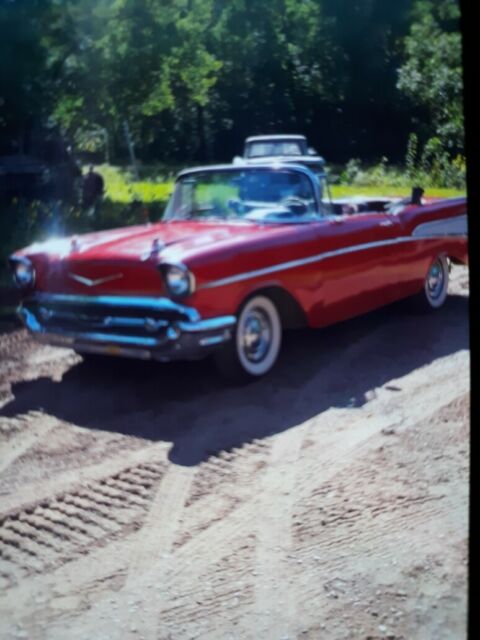 Chevrolet Bel Air/150/210 1957 image number 16