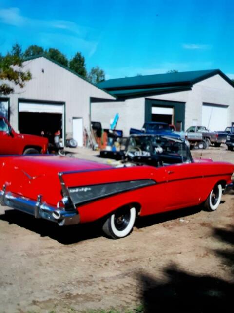 Chevrolet Bel Air/150/210 1957 image number 17