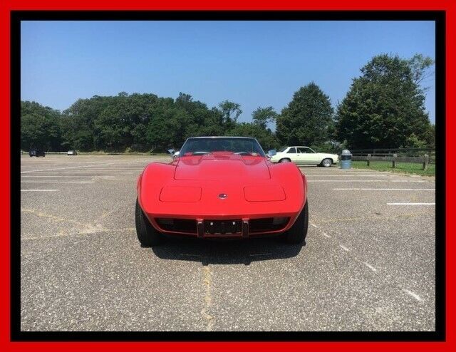 Chevrolet Corvette 1975 image number 1