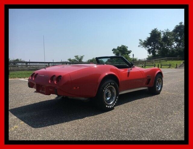 Chevrolet Corvette 1975 image number 34