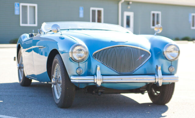 Austin Healey 100/4 1955 image number 2