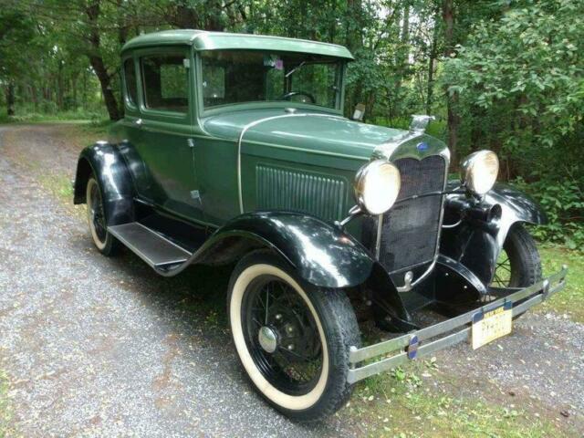 Ford Model A 1930 image number 0