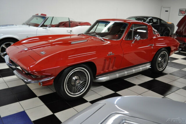 Chevrolet Corvette 1966 image number 13