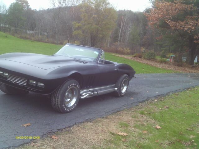 Chevrolet Corvette 1966 image number 31