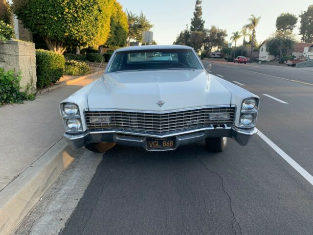 Cadillac DeVille 1967 image number 23