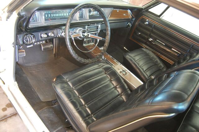 Chevrolet Caprice 1966 image number 32