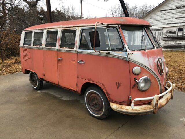 Volkswagen Bus/Vanagon 1966 image number 11