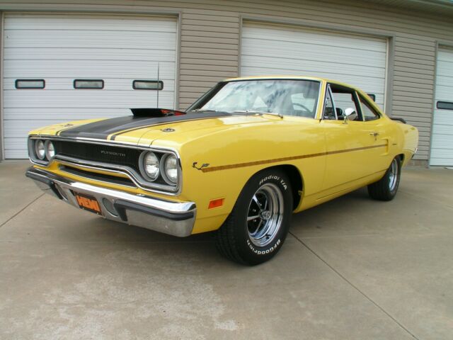 Plymouth Road Runner 1970 image number 28