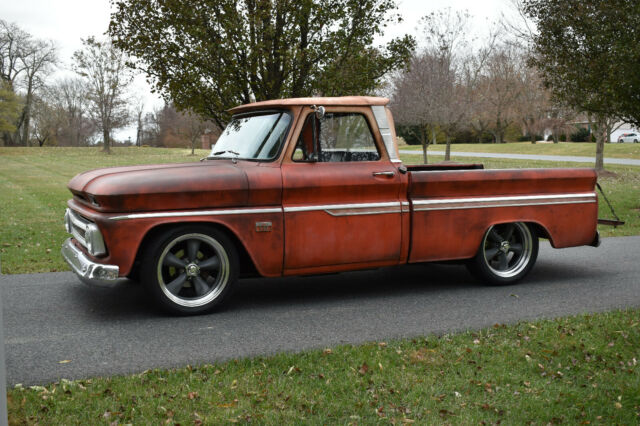 Chevrolet C-10 1965 image number 31