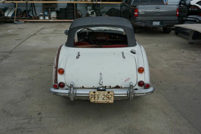 Austin Healey BJ-8 1967 image number 7