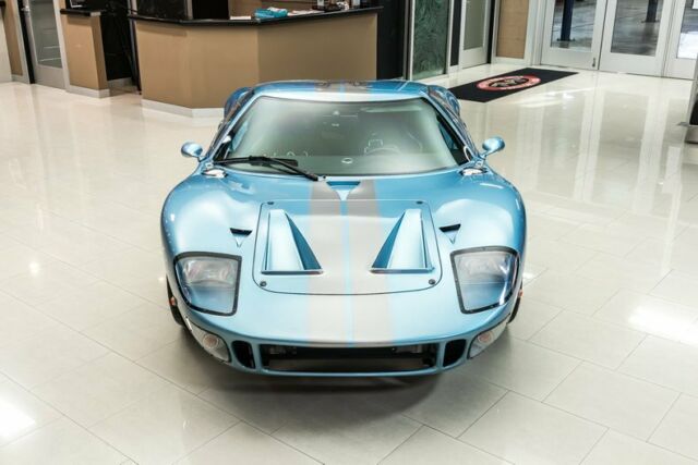 Ford GT40 1965 image number 29