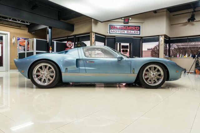 Ford GT40 1965 image number 32