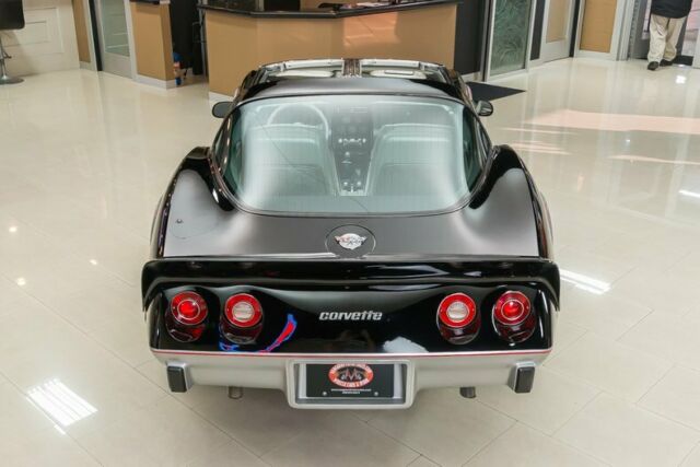 Chevrolet Corvette 1978 image number 39