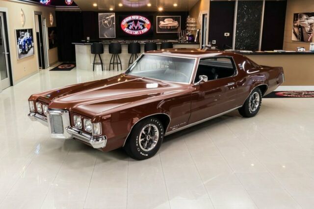 Pontiac Grand Prix 1969 image number 4