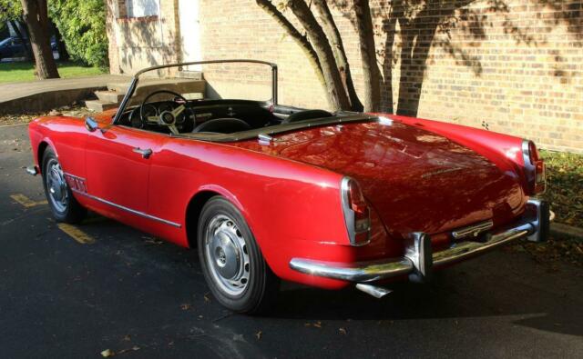 Alfa Romeo 2000 Touring Spider 1960 image number 47