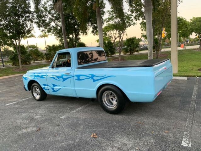 Chevrolet C-10 1969 image number 2