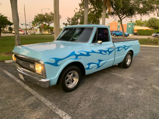 Chevrolet C-10 1969 image number 21