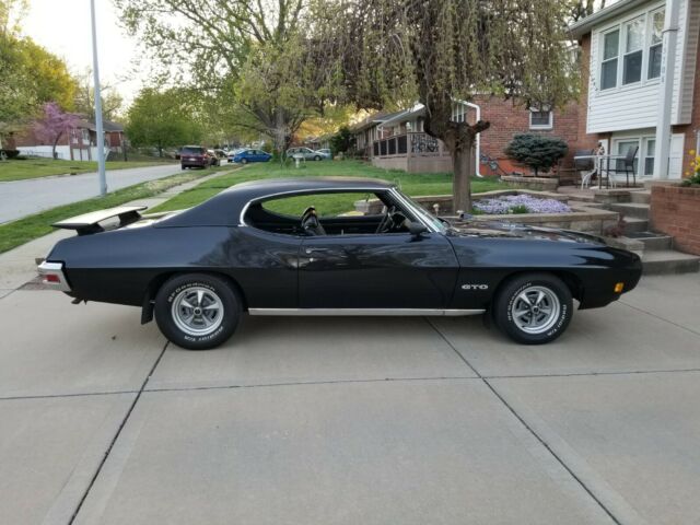 Pontiac GTO 1970 image number 23