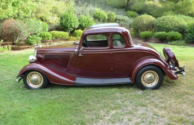 Ford Coupe Custom, Henry Ford 1934 image number 29