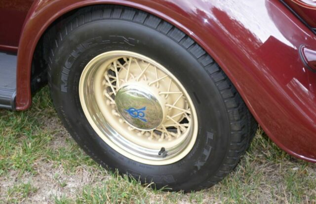 Ford Coupe Custom, Henry Ford 1934 image number 44