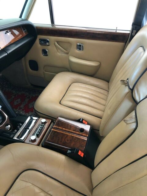 Rolls-Royce Silver Shadow 1972 image number 31