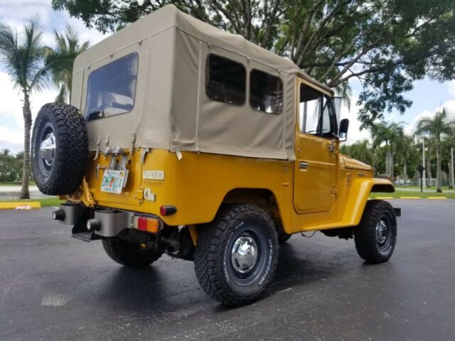 Toyota Land Cruiser 1978 image number 16