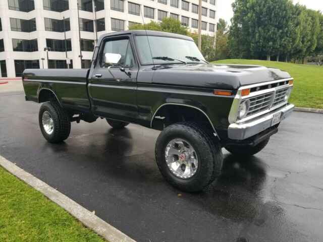 Ford F-250 1973 image number 0