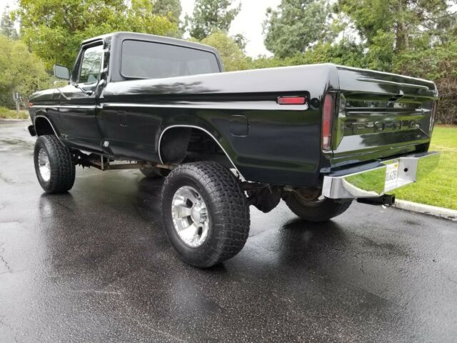 Ford F-250 1973 image number 29