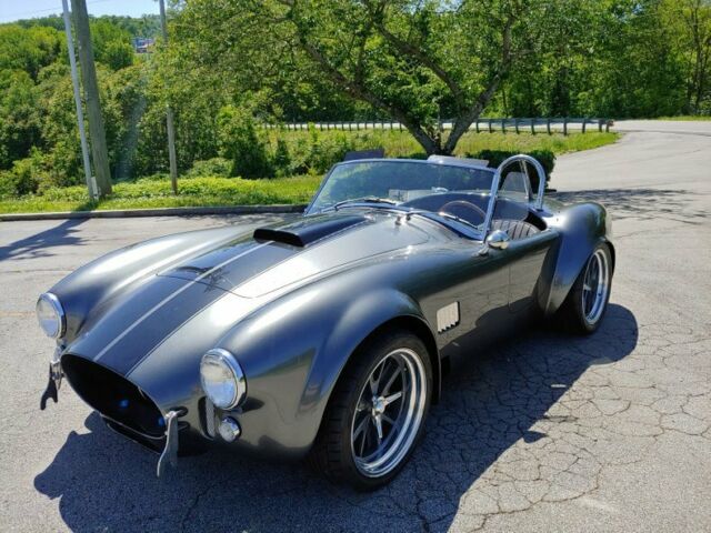 Superformance Cobra MkIII 1965 image number 16