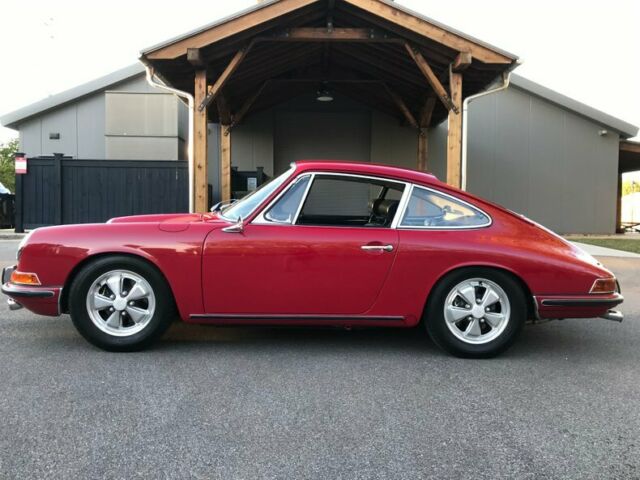 Porsche 911 1967 image number 19