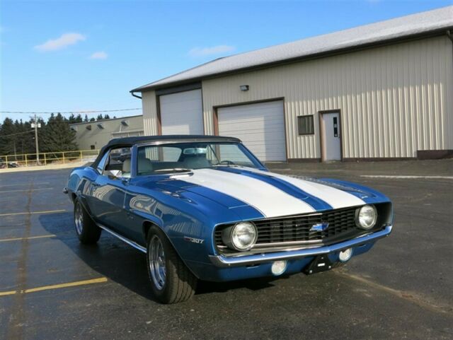 Chevrolet Camaro Convertible, 1969 image number 38