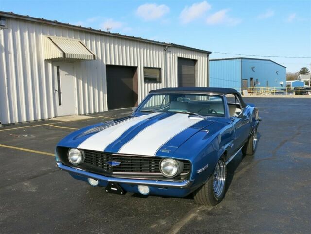 Chevrolet Camaro Convertible, 1969 image number 40