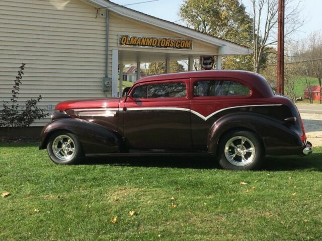 Chevrolet Master Deluxe 1939 image number 2