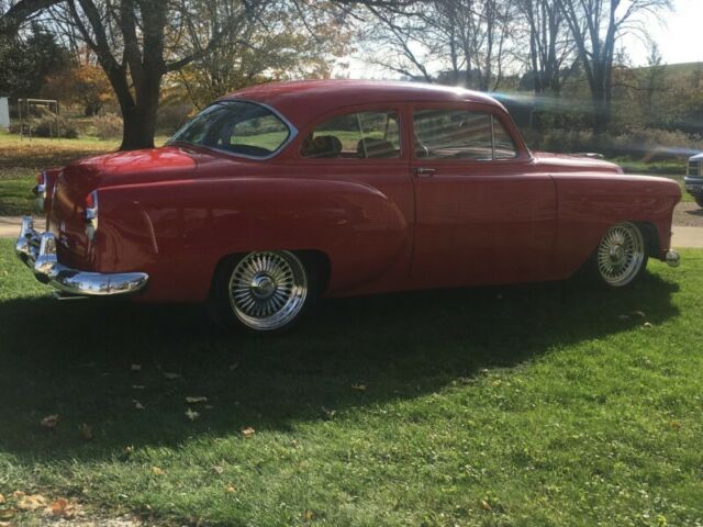 Chevrolet Bel Air/150/210 1953 image number 29