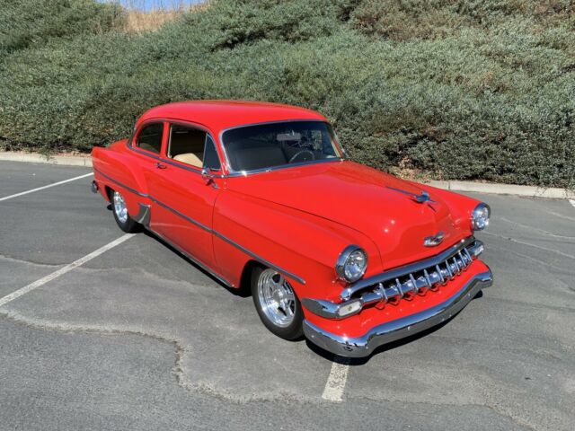 Chevrolet Bel Air/150/210 1954 image number 16