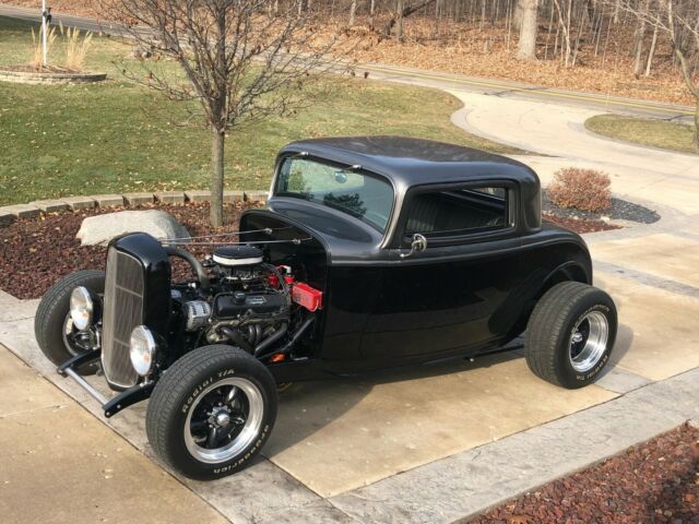 Ford COUPE 1932 image number 1