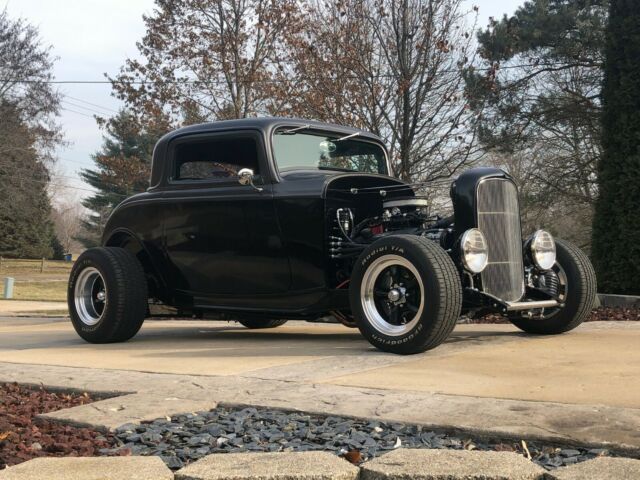 Ford COUPE 1932 image number 2