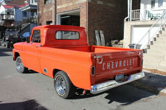 Chevrolet C-10 1965 image number 26