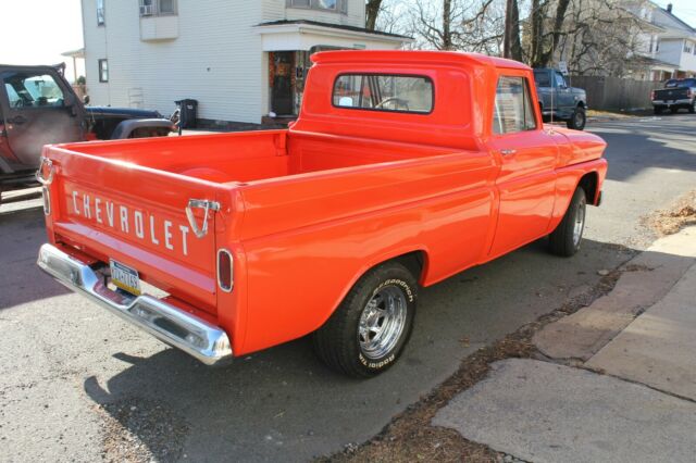 Chevrolet C-10 1965 image number 27