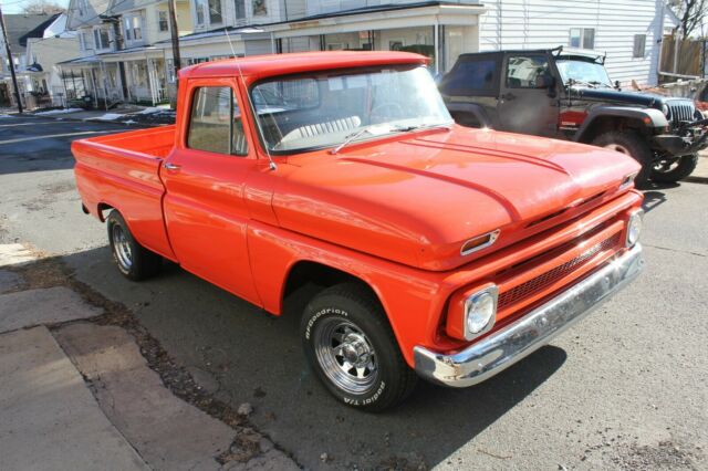 Chevrolet C-10 1965 image number 28