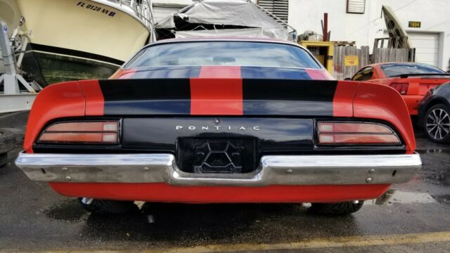 Pontiac Firebird 1973 image number 33